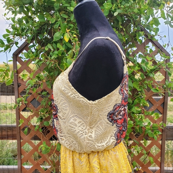 Stilettos Ombre Orange & Yellow Patterned Maxi Lace Women's Dress Size Large EUC - Picture 8 of 14